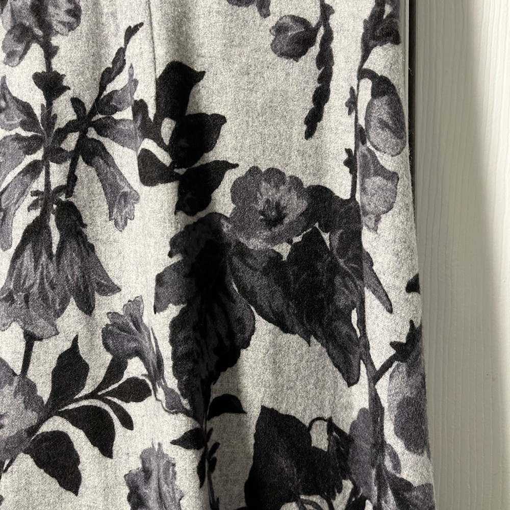 Talbots Black Floral Wool Blend Dress Size 8 - Picture 5 of 13